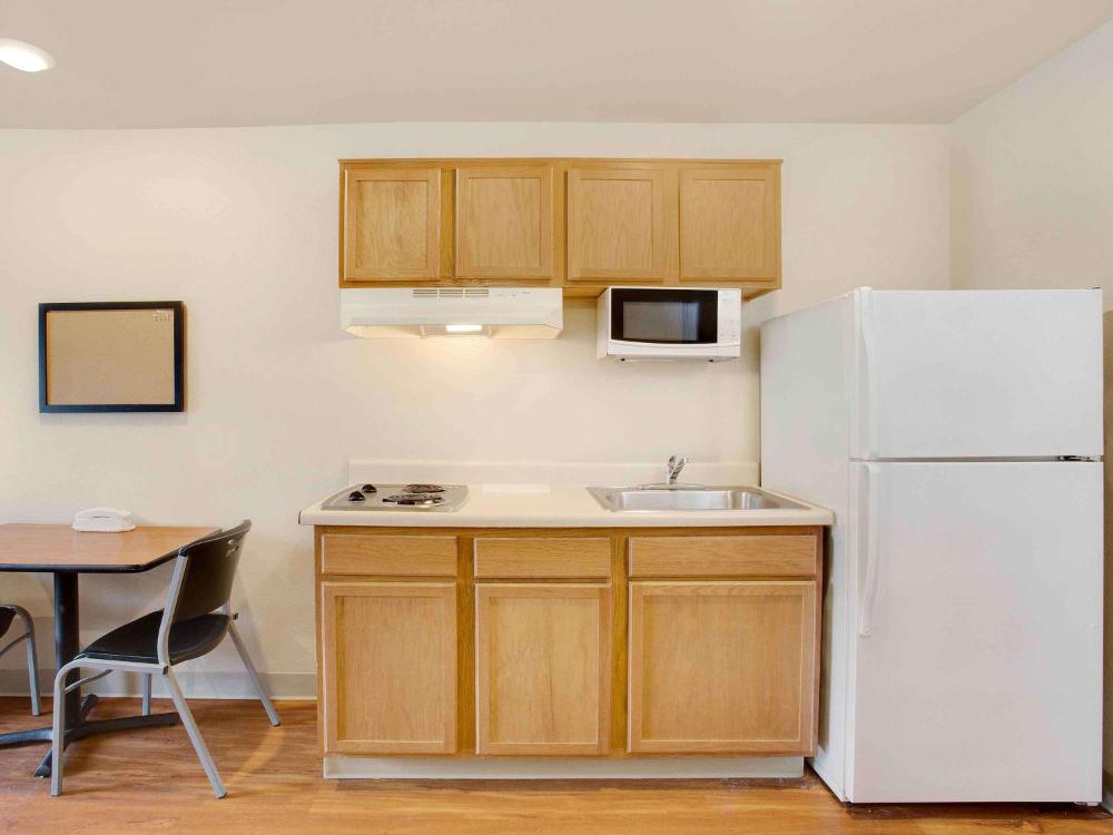 Double Room with Two Double Beds - Non-Smoking interior